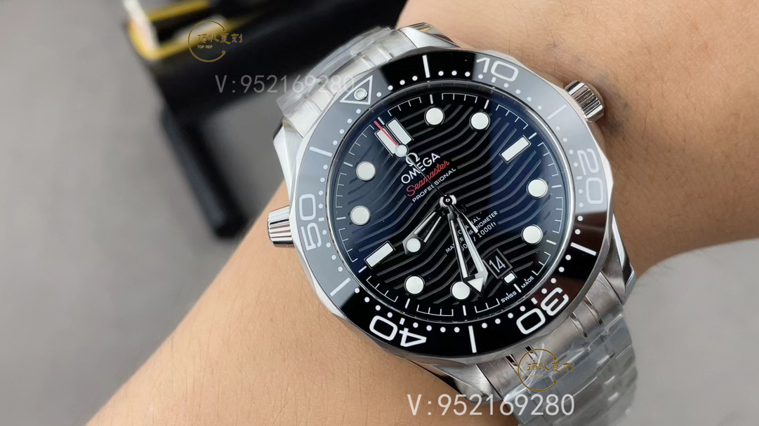 VS廠歐米茄海馬300復刻表深度測評:工藝與細節的卓越展現-復刻表